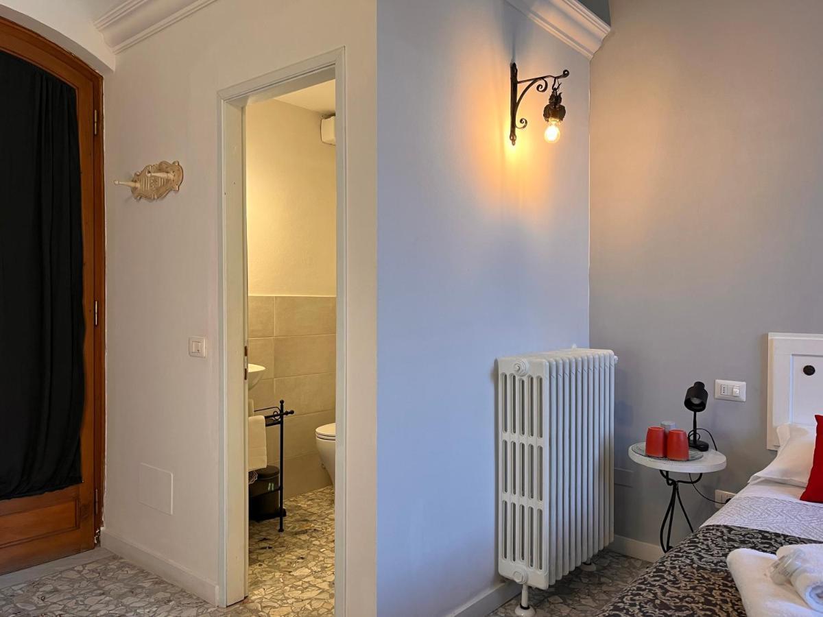 Hotel In The Center Of Florenz Exterior foto