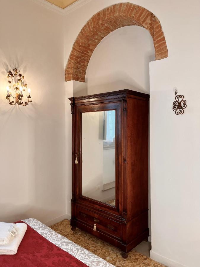 Hotel In The Center Of Florenz Exterior foto