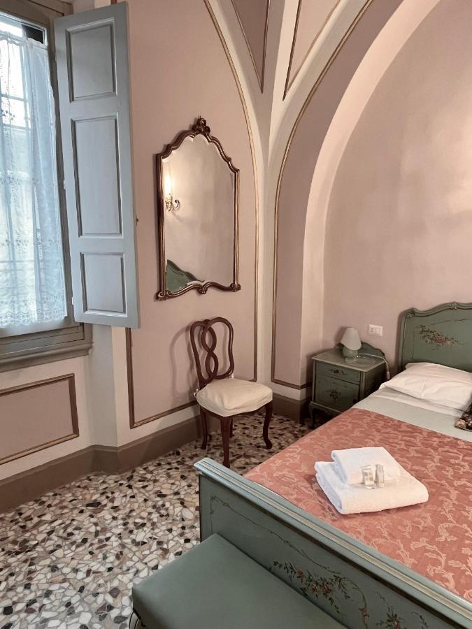 Hotel In The Center Of Florenz Exterior foto