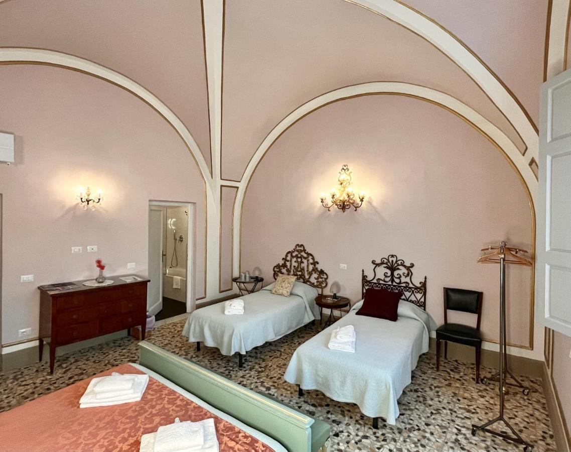 Hotel In The Center Of Florenz Exterior foto