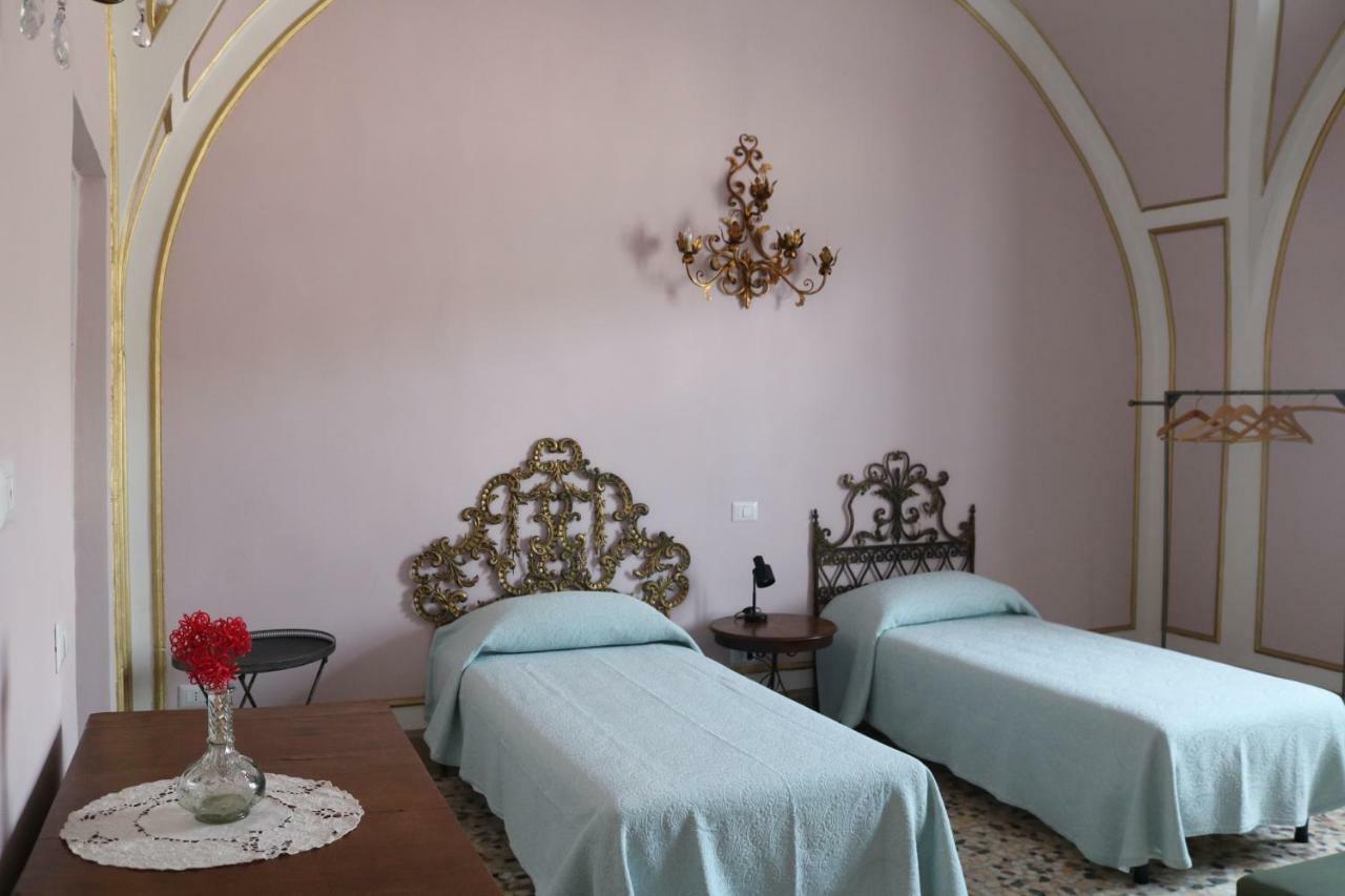 Hotel In The Center Of Florenz Exterior foto